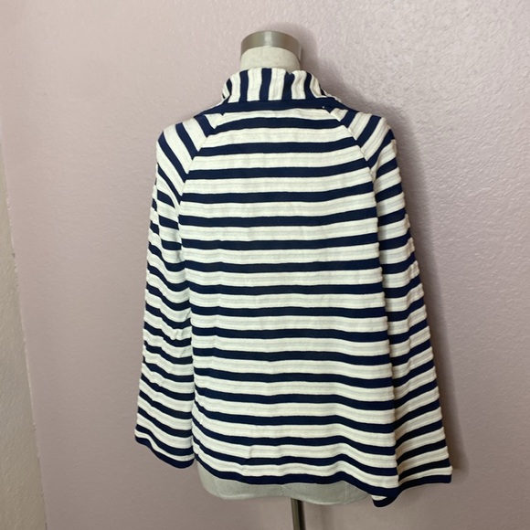 ST. JOHN Cardigan - Picture 4 of 8